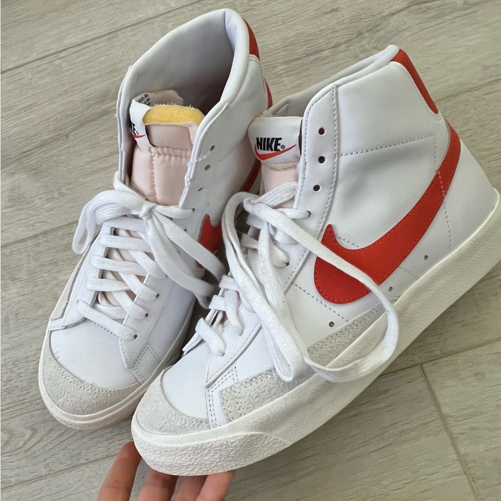 blazers red nike